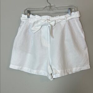 LOFT  White linen cotton Shorts with belt